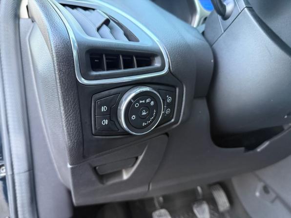 Ford Focus III с пробегом 2011 года, цена 550 000 рублей, 352244 км, хэтчбек, Автокод Объявления