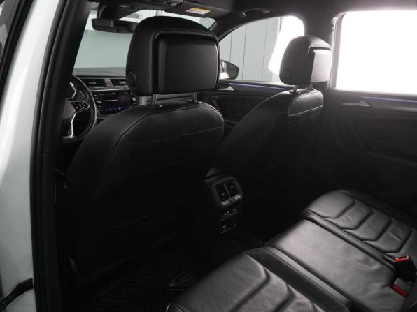 Volkswagen Tiguan II Рестайлинг с пробегом 2021 года, цена 3 922 000 рублей, 155029 км, внедорожник, Автокод Объявления