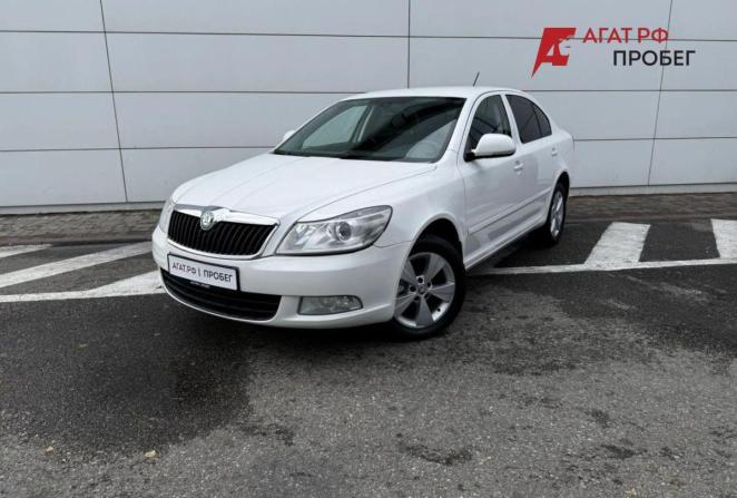 Skoda Octavia II (A5) Рестайлинг с пробегом 2012 года, цена 1 090 000 рублей, 123600 км, лифтбек, Автокод Объявления