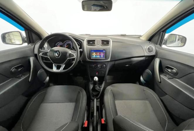 Renault Logan II Рестайлинг с пробегом 2019 года, цена 980 000 рублей, 66434 км, седан, Автокод Объявления