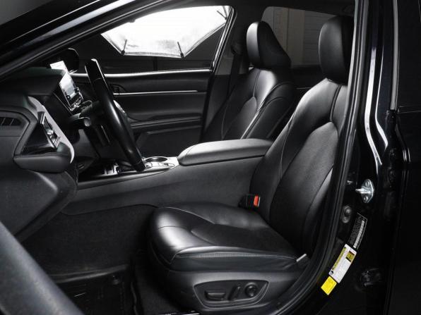 Toyota Camry VIII (XV70) Рестайлинг с пробегом 2021 года, цена 3 390 000 рублей, 74927 км, седан, Автокод Объявления