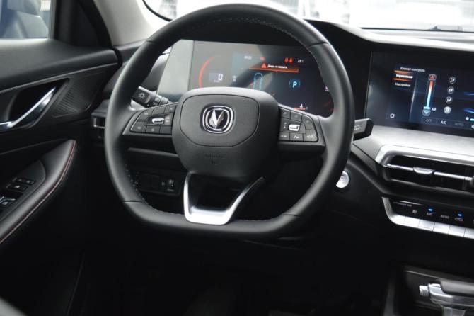 Changan CS35 Plus I Рестайлинг с пробегом 2023 года, цена 2 000 000 рублей, 10400 км, внедорожник, Автокод Объявления