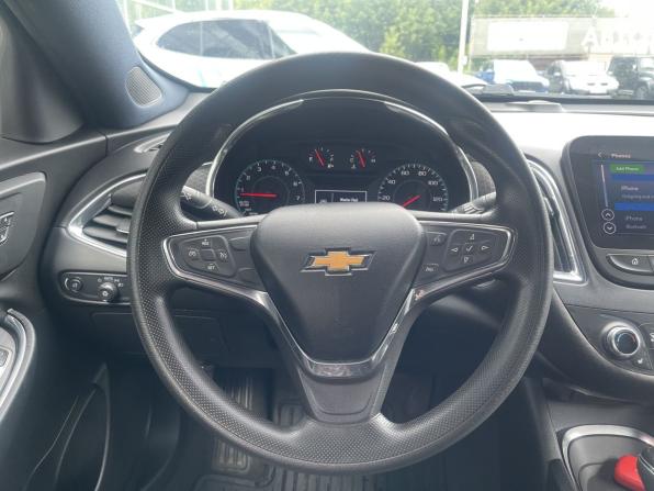 Chevrolet Malibu IX Рестайлинг с пробегом 2019 года, цена 1 364 500 рублей, 172900 км, седан, Автокод Объявления