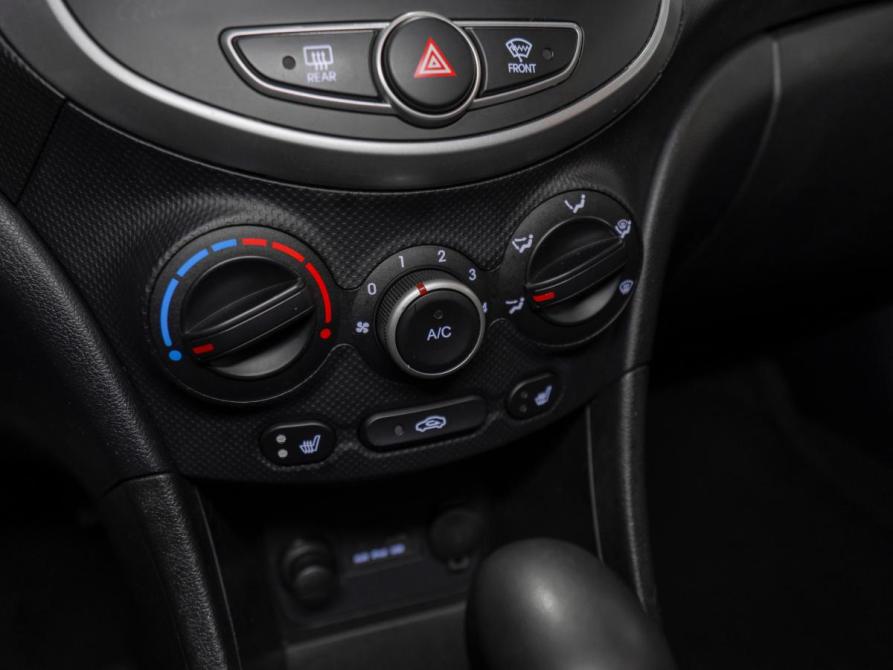Hyundai Solaris I Москва  - изображение 14