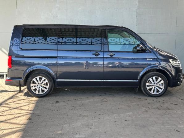 Volkswagen Multivan T6 с пробегом 2018 года, цена 5 210 000 рублей, 152824 км, минивэн, Автокод Объявления