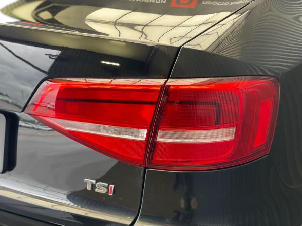 Volkswagen Jetta VI Рестайлинг с пробегом 2015 года, цена 1 317 000 рублей, 115685 км, седан, Автокод Объявления