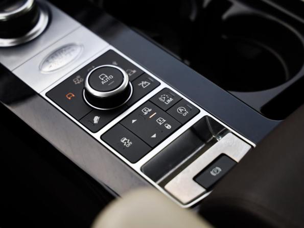 Land Rover Discovery V с пробегом 2017 года, цена 3 449 000 рублей, 199085 км, внедорожник, Автокод Объявления