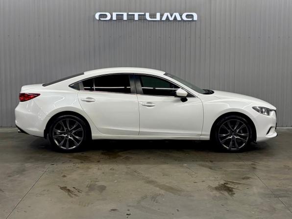 Mazda 6 III (GJ) Рестайлинг с пробегом 2015 года, цена 1 647 000 рублей, 216000 км, седан, Автокод Объявления