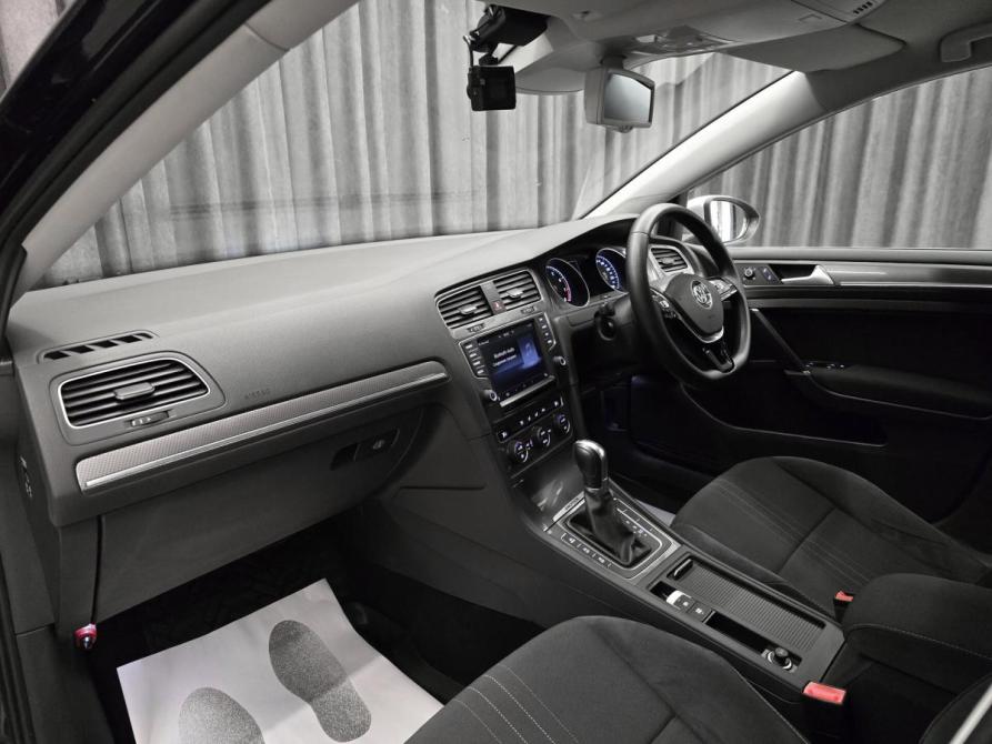 Volkswagen Golf VII Красноярск  - изображение 16