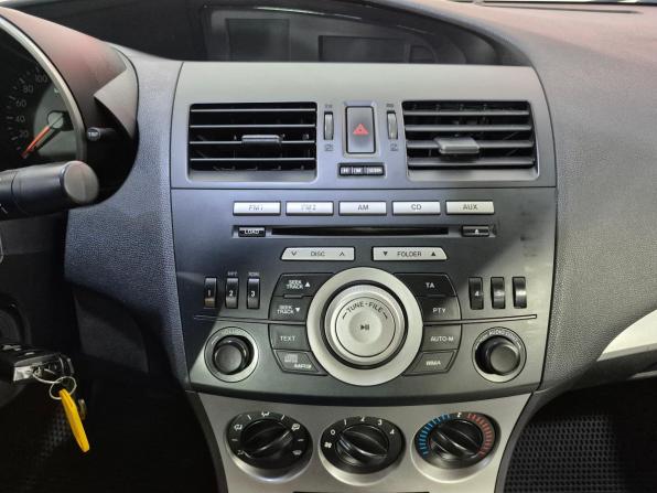 Mazda 3 II (BL) Рестайлинг с пробегом 2011 года, цена 790 000 рублей, 210368 км, седан, Автокод Объявления