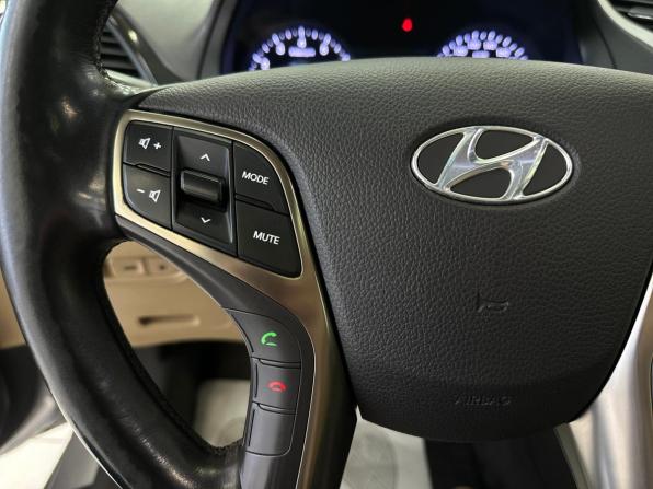 Hyundai Grandeur V с пробегом 2012 года, цена 1 590 000 рублей, 131336 км, седан, Автокод Объявления