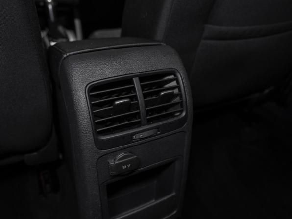 Volkswagen Jetta VI с пробегом 2012 года, цена 1 195 000 рублей, 108191 км, седан, Автокод Объявления