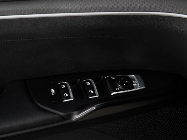 Kia K5 III с пробегом 2019 года, цена 2 398 000 рублей, 85243 км, седан, Автокод Объявления