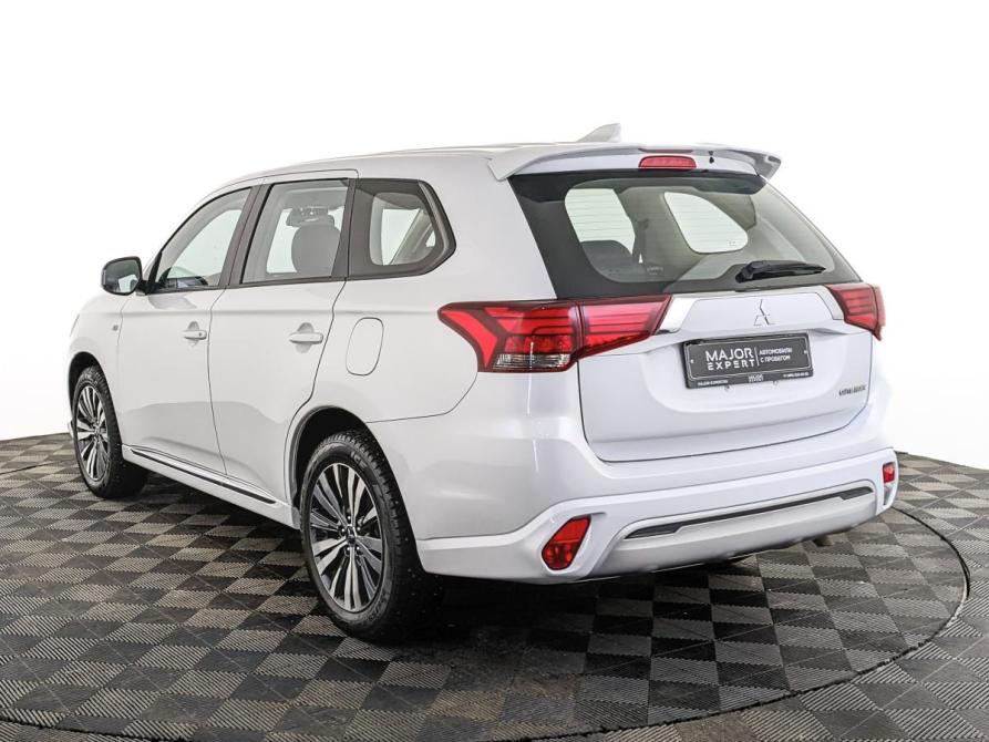 Mitsubishi Outlander III Рестайлинг 3 Москва  - изображение 7