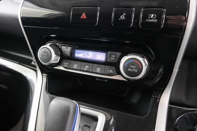 Nissan Serena V (C27) с пробегом 2018 года, цена 1 899 000 рублей, 95000 км, минивэн, Автокод Объявления