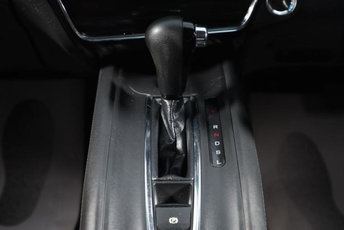 Honda Vezel I Рестайлинг с пробегом 2018 года, цена 1 849 000 рублей, 115060 км, внедорожник, Автокод Объявления