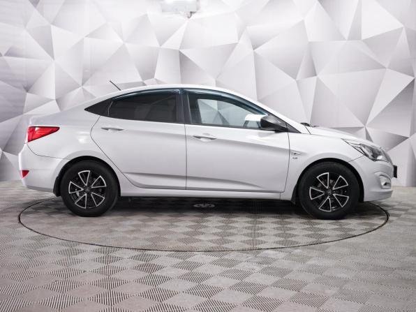 Hyundai Solaris I Рестайлинг с пробегом 2015 года, цена 1 017 000 рублей, 80200 км, седан, Автокод Объявления