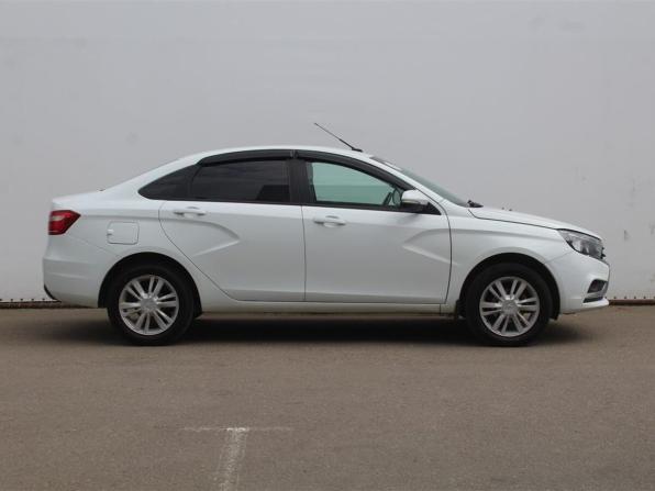 Lada (ВАЗ) Vesta I с пробегом 2017 года, цена 695 000 рублей, 176941 км, седан, Автокод Объявления