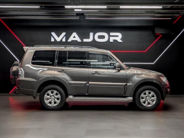Mitsubishi Pajero IV Рестайлинг 2 с пробегом 2015 года, цена 2 440 000 рублей, 120717 км, внедорожник, Автокод Объявления
