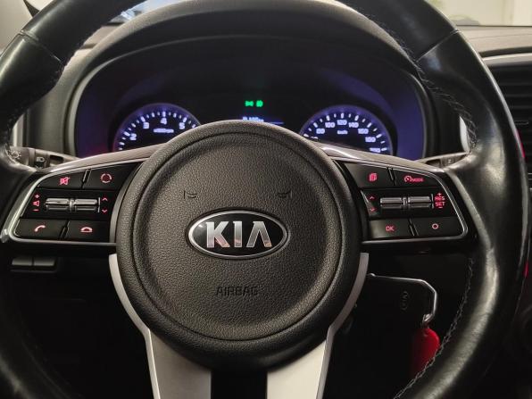 Kia Sportage IV Рестайлинг с пробегом 2019 года, цена 1 799 000 рублей, 167533 км, внедорожник, Автокод Объявления
