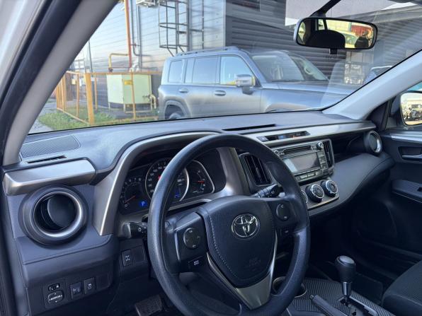 Toyota RAV4 IV (XA40) с пробегом 2015 года, цена 2 300 000 рублей, 130000 км, внедорожник, Автокод Объявления