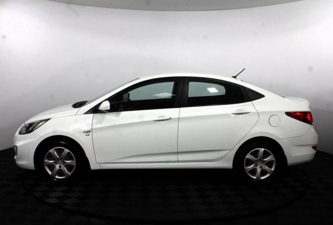 Hyundai Solaris I с пробегом 2012 года, цена 920 000 рублей, 80121 км, седан, Автокод Объявления