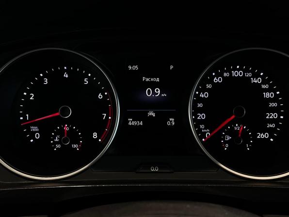 Volkswagen Tiguan II с пробегом 2020 года, цена 2 800 000 рублей, 44932 км, внедорожник, Автокод Объявления