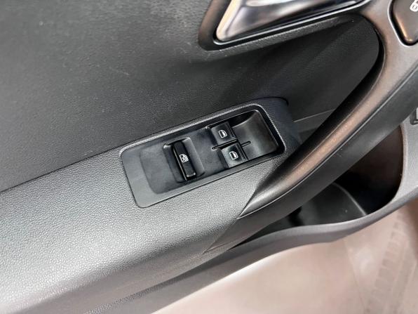 Volkswagen Polo V Рестайлинг с пробегом 2015 года, цена 895 000 рублей, 153964 км, седан, Автокод Объявления