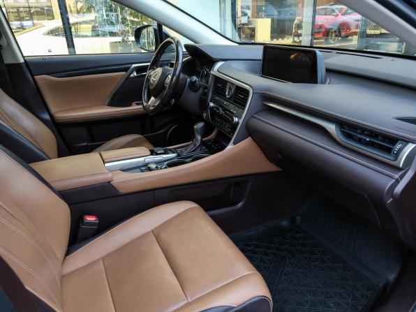Lexus RX IV с пробегом 2017 года, цена 3 349 000 рублей, 160073 км, внедорожник, Автокод Объявления