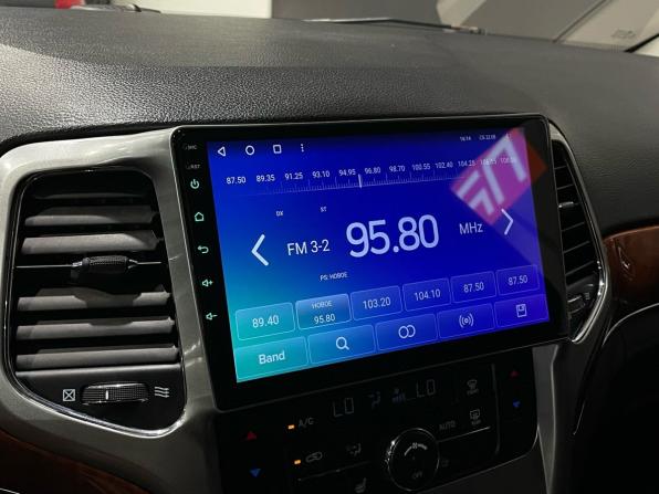 Jeep Grand Cherokee IV (WK2) с пробегом 2011 года, цена 1 690 000 рублей, 191620 км, внедорожник, Автокод Объявления