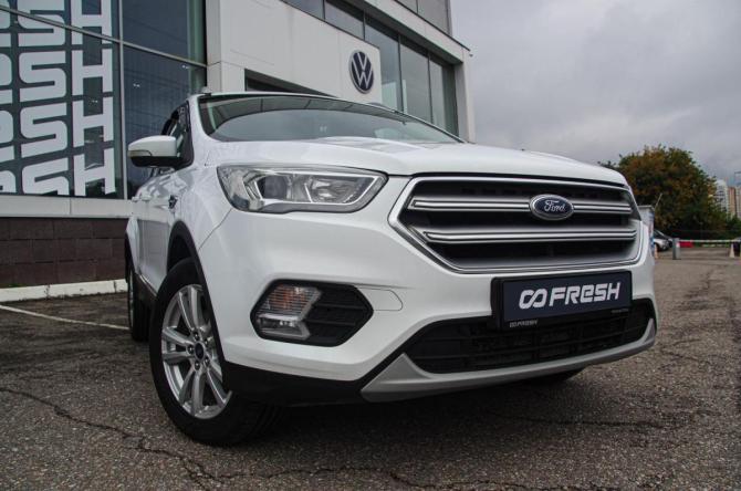 Ford Kuga II Рестайлинг с пробегом 2018 года, цена 1 799 000 рублей, 93000 км, внедорожник, Автокод Объявления