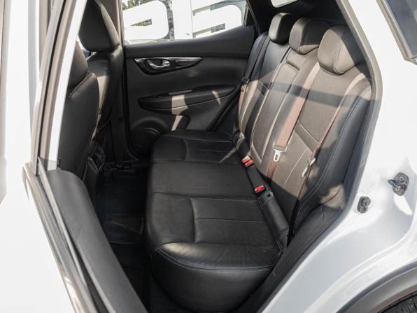 Nissan Qashqai II с пробегом 2018 года, цена 1 790 000 рублей, 73738 км, внедорожник, Автокод Объявления