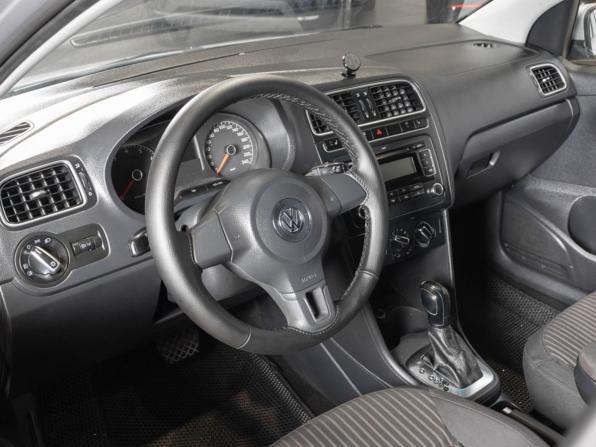 Volkswagen Polo V с пробегом 2012 года, цена 680 000 рублей, 160434 км, седан, Автокод Объявления