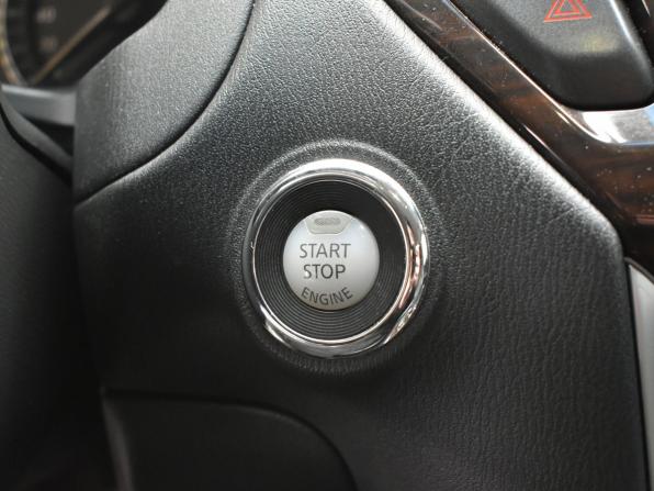 Nissan Pathfinder IV с пробегом 2014 года, цена 1 820 000 рублей, 170000 км, внедорожник, Автокод Объявления