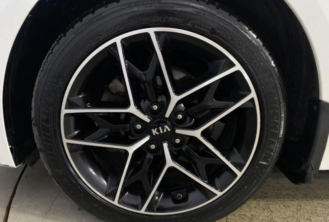 Kia Optima IV Рестайлинг с пробегом 2019 года, цена 2 099 000 рублей, 82433 км, седан, Автокод Объявления