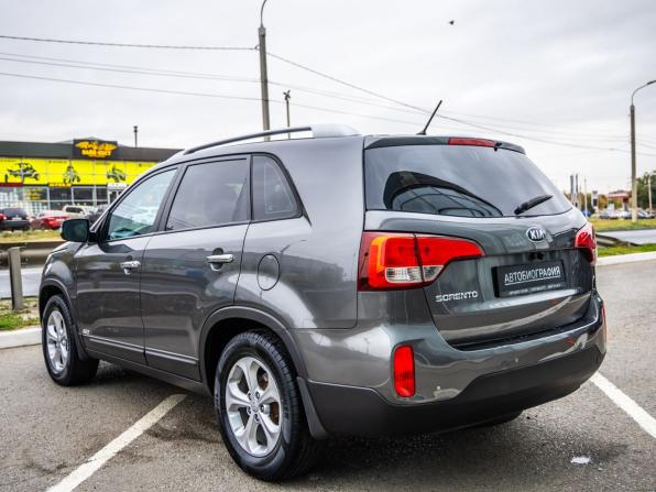Kia Sorento II Рестайлинг с пробегом 2015 года, цена 1 718 000 рублей, 150046 км, внедорожник, Автокод Объявления