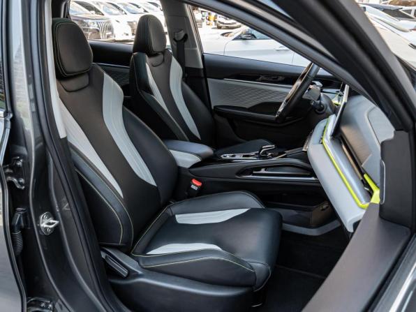 Geely Coolray I Рестайлинг с пробегом 2023 года, цена 1 925 000 рублей, 24298 км, внедорожник, Автокод Объявления