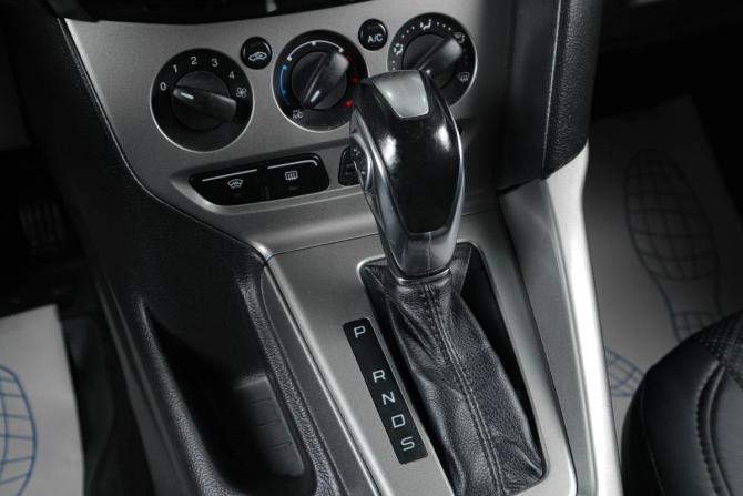 Ford Focus III с пробегом 2014 года, цена 789 000 рублей, 247900 км, хэтчбек, Автокод Объявления