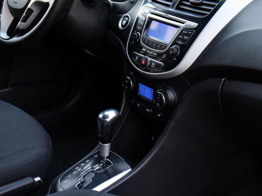 Hyundai Solaris I Самара  - изображение 16