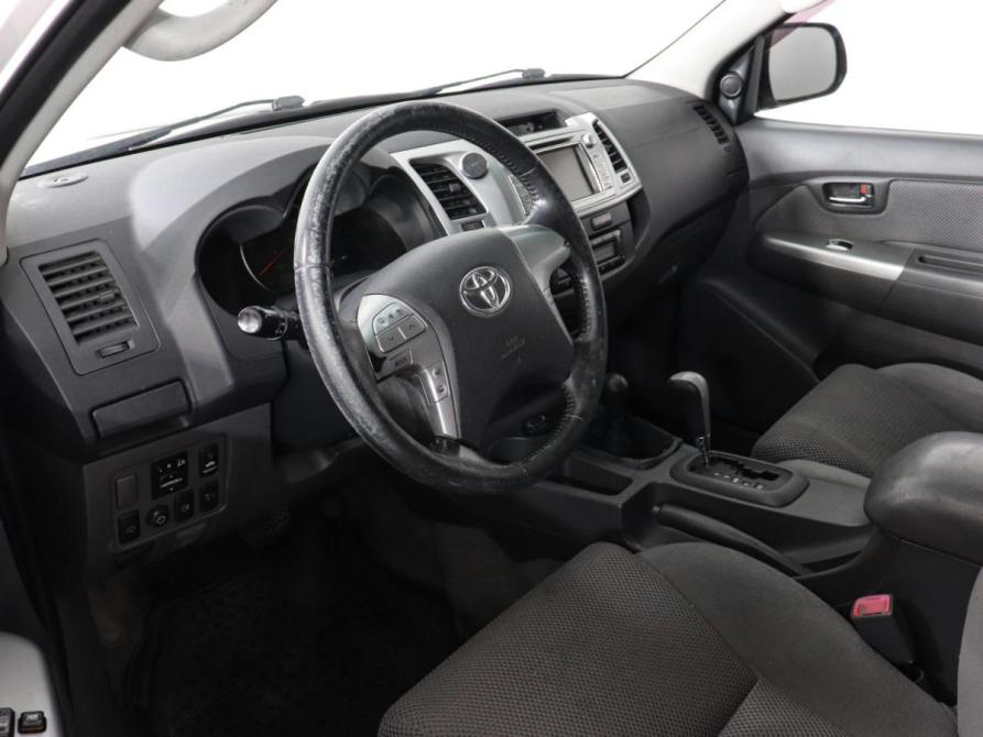 Toyota Hilux VII Рестайлинг Химки  - изображение 5