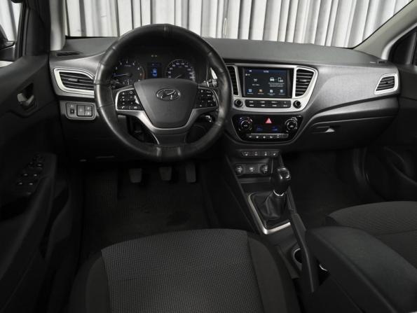 Hyundai Solaris II с пробегом 2019 года, цена 1 184 000 рублей, 143384 км, седан, Автокод Объявления