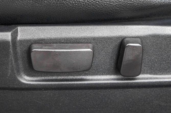 Mitsubishi Outlander II Рестайлинг с пробегом 2010 года, цена 1 409 000 рублей, 200000 км, внедорожник, Автокод Объявления