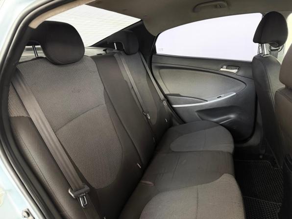 Hyundai Solaris I с пробегом 2012 года, цена 850 000 рублей, 205000 км, седан, Автокод Объявления