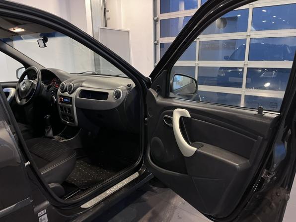 Renault Logan I Рестайлинг с пробегом 2011 года, цена 360 000 рублей, 194980 км, седан, Автокод Объявления
