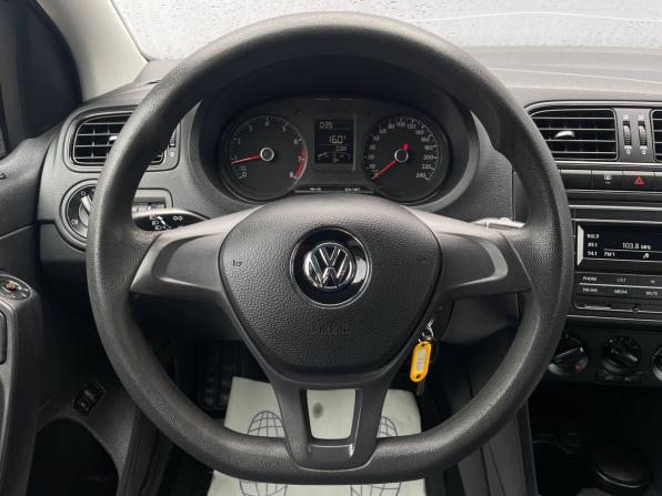 Volkswagen Polo V Рестайлинг с пробегом 2019 года, цена 1 250 000 рублей, 123731 км, седан, Автокод Объявления