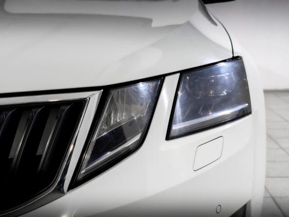 Skoda Octavia III (A7) Рестайлинг с пробегом 2020 года, цена 1 860 000 рублей, 80725 км, лифтбек, Автокод Объявления