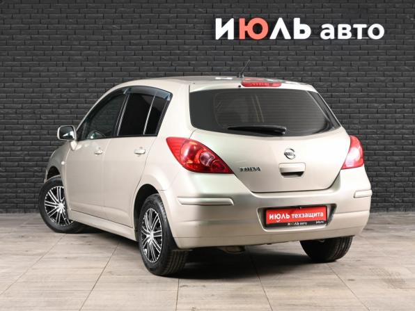 Nissan Tiida I Рестайлинг с пробегом 2013 года, цена 780 000 рублей, 178951 км, хэтчбек, Автокод Объявления