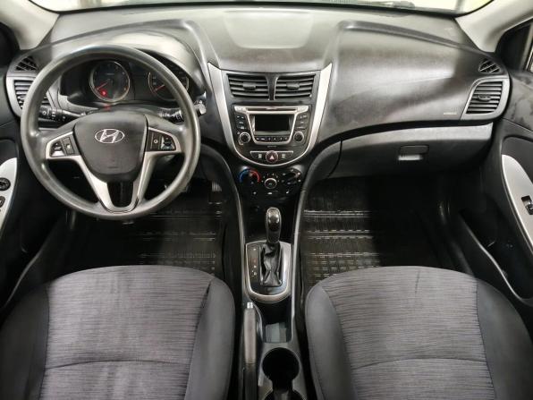 Hyundai Solaris I Рестайлинг с пробегом 2015 года, цена 899 000 рублей, 147927 км, хэтчбек, Автокод Объявления