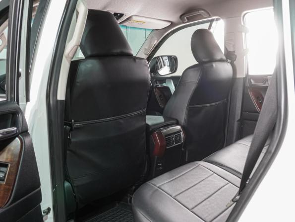 Toyota Land Cruiser Prado 150 Series Рестайлинг 1 с пробегом 2015 года, цена 3 049 000 рублей, 430023 км, внедорожник, Автокод Объявления