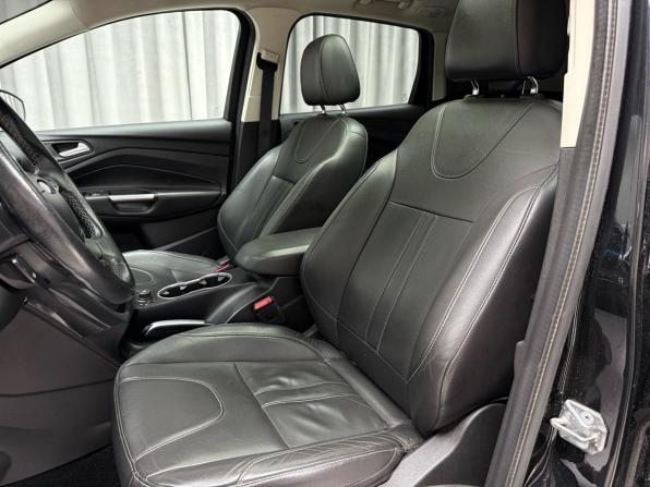 Ford Kuga II с пробегом 2015 года, цена 1 429 000 рублей, 195405 км, внедорожник, Автокод Объявления